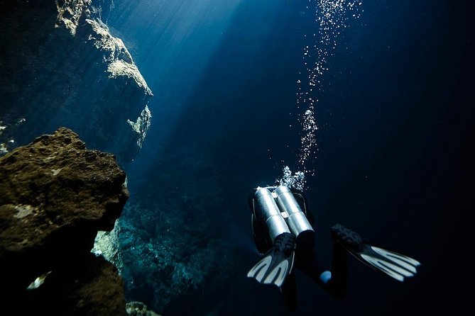 2 cenote divings (including one deep diving) for advanced divers in Tulum - Five hours from Tulum Centro to the cenotes