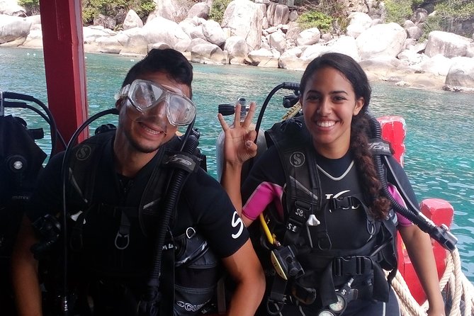 2 Days Diving Trip to Koh Tao Including 4 Dives and Accommodation - Deep-water sites, a wreck, and Koh Nang Yuan
