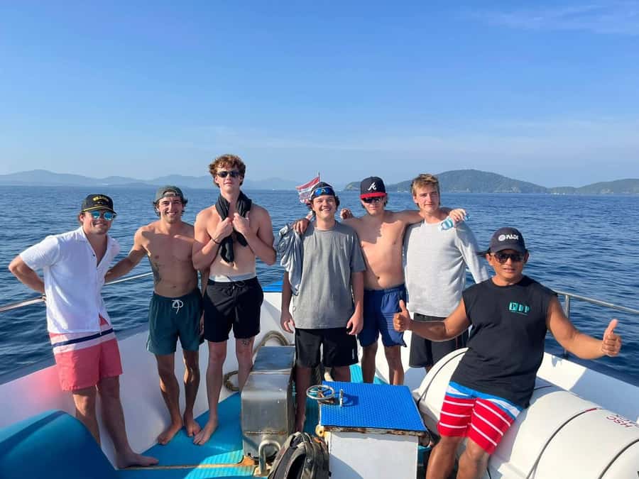 3 Fun Dives for Certified diver at Racha Yai/Noi - Who should book this Phuket scuba trip