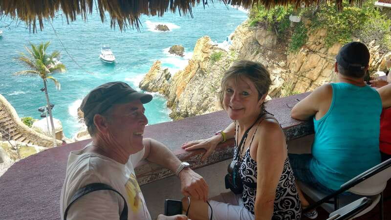 .4-Hrs Cruise or Hotels City Tour Experience w/High Divers - Puerto Marques and the high view over the coast