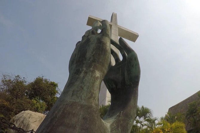 4Hrs City Tour Exclusively for Hotels, Divers, Chapel & Mural. - The Chapel of Peace and its hillside setting