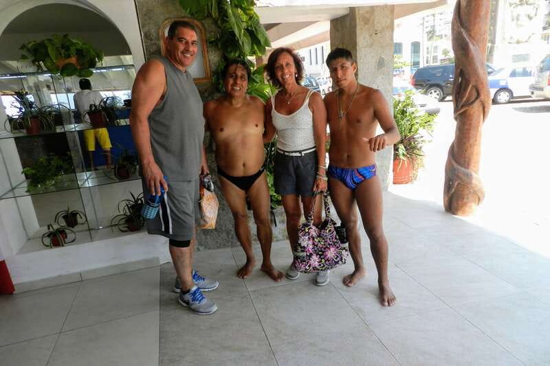 6 Hr City Tour Divers Turtles, All Attractions Only Hotels - A final photo at the Del Monte Hotel