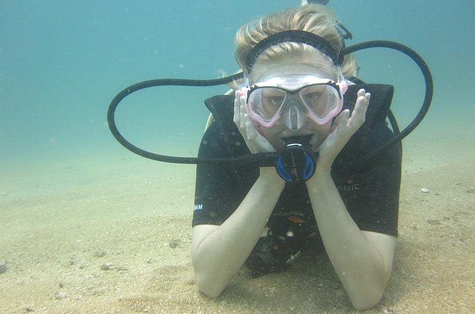 Acapulco Beginners Scuba Diving - What the equipment and instruction add to the price