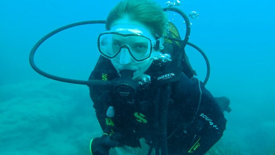 Alanya: 2 Guided Scuba Dives with Lunch and Hotel Transfers - What this Alanya boat day is really like