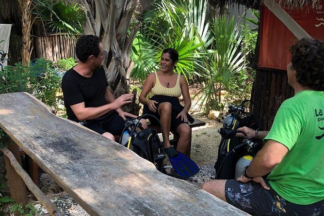 Amazing beginner dive in Tulum cenote (or refresher dive) - The short ride to the mangroves
