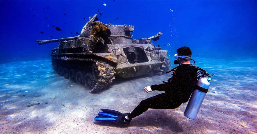 Aqaba Dive Adventure: Explore The Red Sea On A Tour - How the guides shape the experience