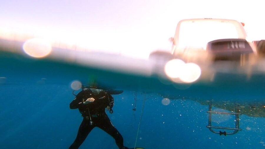 Athens: Adventure Dives in Nea Makri for Certified Divers - What the underwater sessions are like