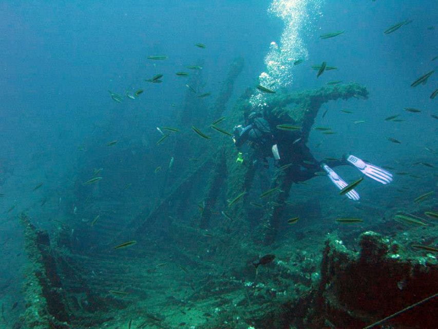 Athens: Adventure Dives in Nea Makri for Certified Divers - Shore entry or boat trip