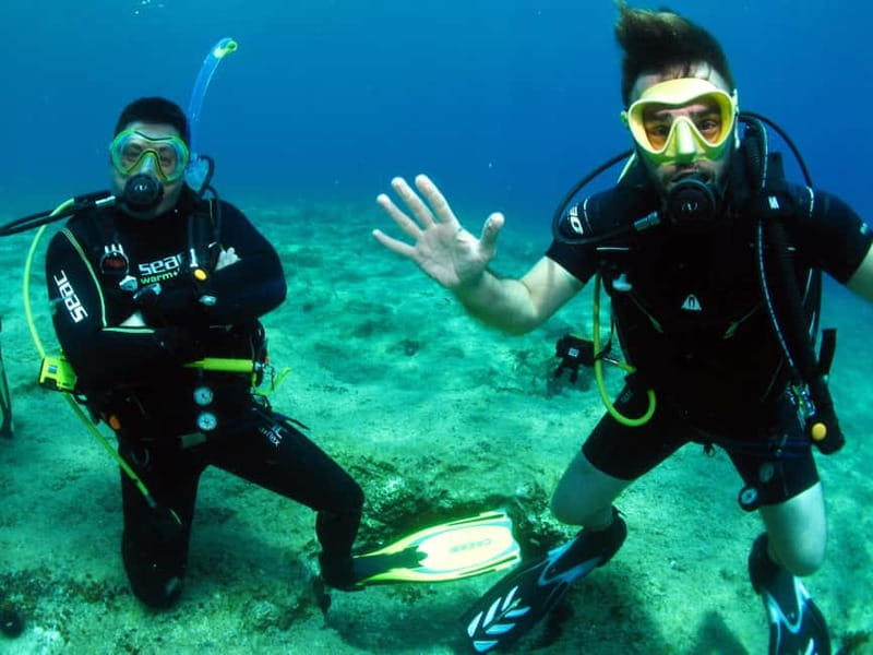 Athens: Discover Scuba Diving Experience for Beginners - The one-tank open-water experience