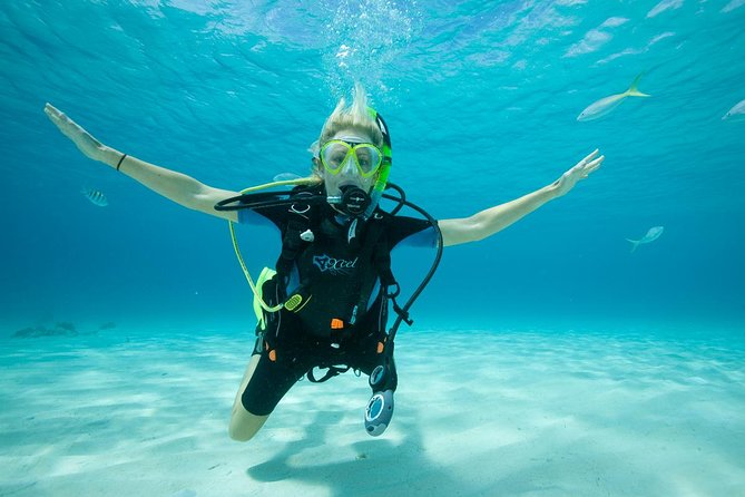 Beginners Scuba Diving Experience in Gran Canaria - Learning to breathe underwater in shallow water