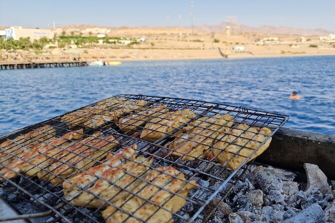 Boat Dive and Snorkeling Experience in Aqaba - Key points at a glance