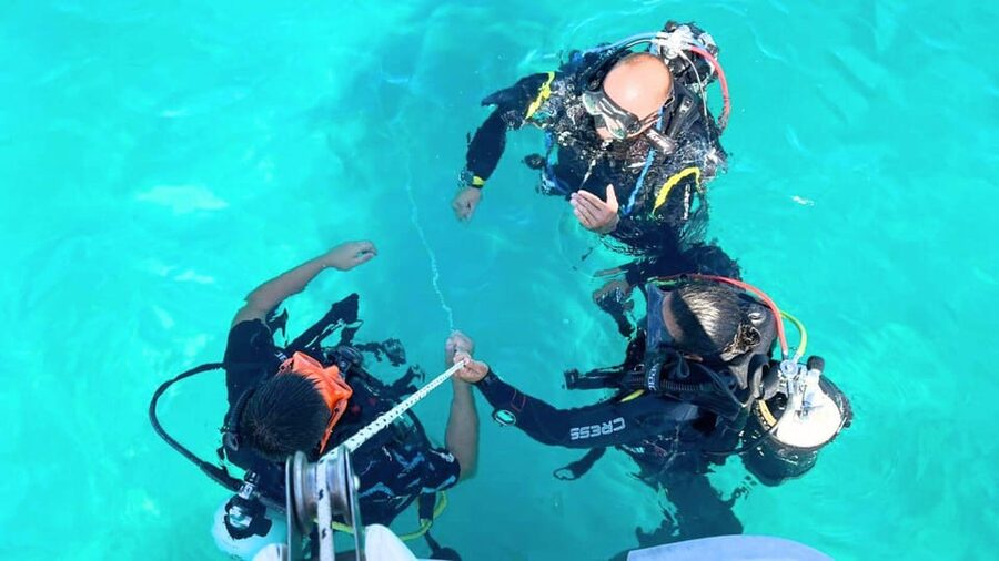Cagliari: Discover scuba diving for Beginners - A gentle first step beneath Cagliari