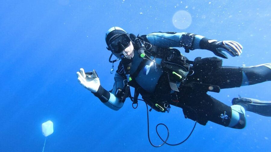 Cagliari: Discover scuba diving for Beginners - What you see at the 5-meter site
