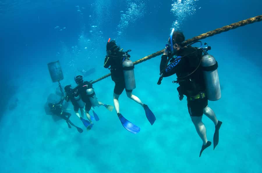 Cairns: 4-Day PADI Open Water Course - Day three: the boat ride to the outer reef