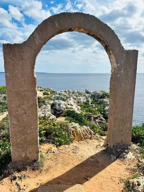 Cala en Blanes: Secret spots for the best dives with a local guide - Choosing your rock-jumping height