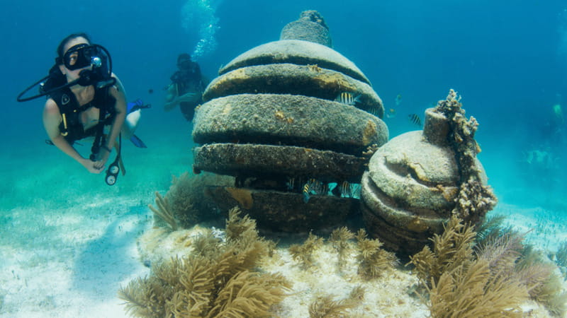 Cancún: Underwater Museum & Reef for Certified Scuba Divers - Is the underwater museum and reef trip a good buy?