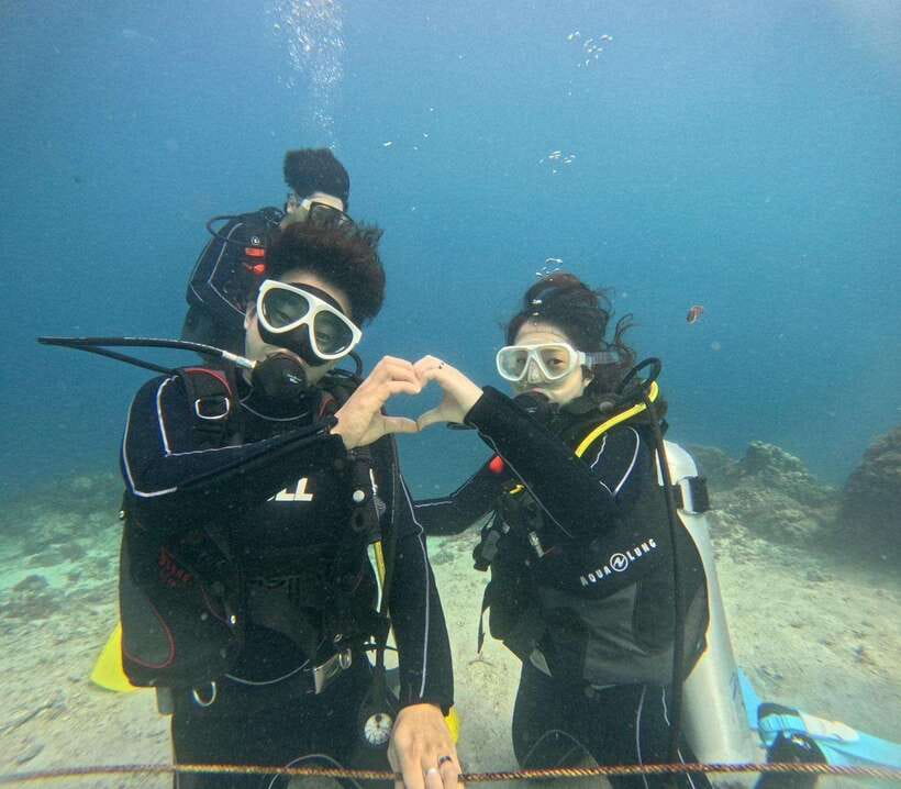 Cebu: Beach Scuba Diving Experience - Meeting Cebu’s sardines, turtles, and reef life