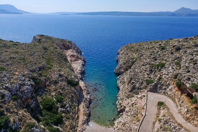 Chania: Scuba Diving for Beginners - The 25-minute lesson helps settle first-time nerves