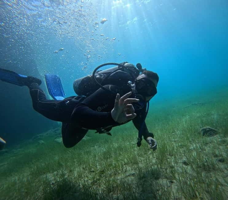 Chania :Scuba Diving for Beginners-Boat Dive - A 45-minute underwater session for first-timers