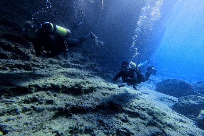 Chania Scuba Diving | Shore Dives | Certified Divers - One session or two?