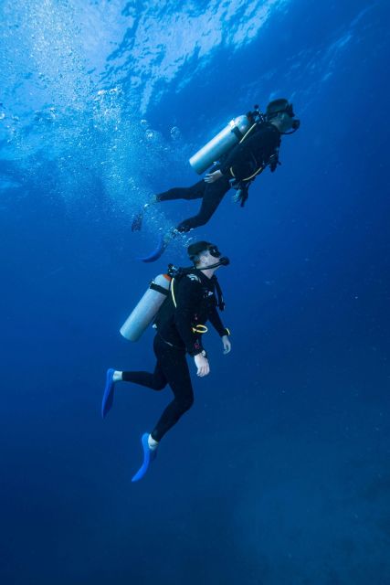 Chania:Try Scuba Diving 2shore dives(Receive Certification) - The one-hour class and safety briefing