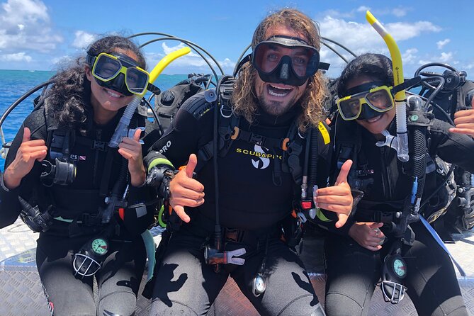Coral Sea Dreaming Overnight Dive, Snorkel and Sail - Why a 12-passenger boat changes the reef day