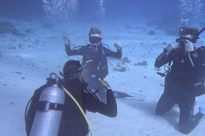 Course for Padi OW in Red Sea and Sinai - Lunch, drinks, and the boat-day rhythm