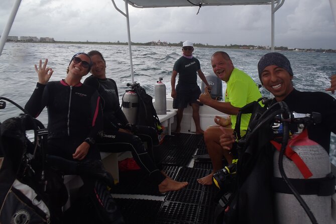 Discover Scuba - Guides who help beginners stay calm
