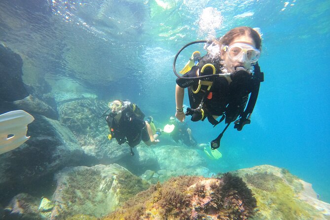 Discover Scuba Dive in Gran Canaria - Getting equipped for the underwater session