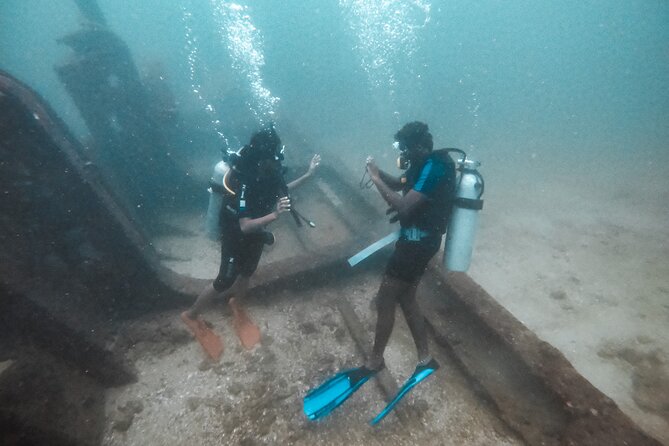 Discover SCUBA Diving in Beautiful Unawatuna Bay - The teaching style and staff to look for