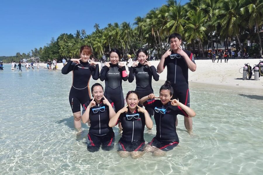Discover Scuba Diving in Boracay - Safety, supervision, and one equipment concern
