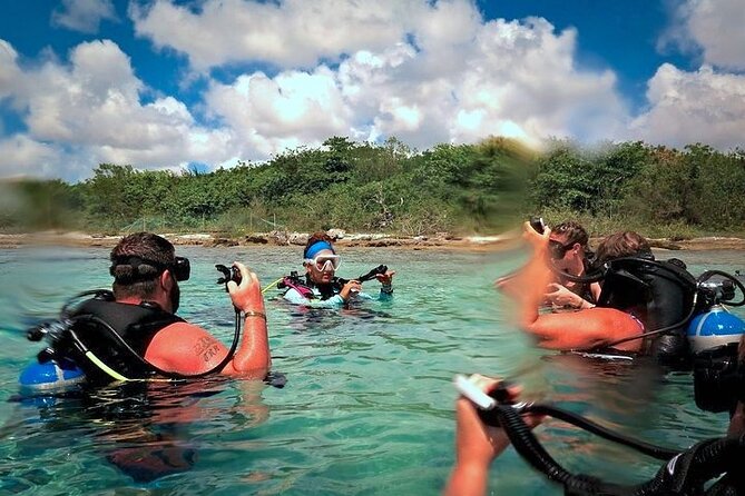 Discover Scuba Diving in Cozumel Paradise Reef - The surface break includes practical comforts