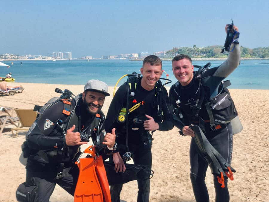 Discover Scuba Diving in Dubai - What to bring and what to leave behind