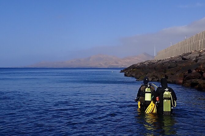 Discover Scuba Diving in Lanzarote (Costa Teguise) - What is included for $96.75