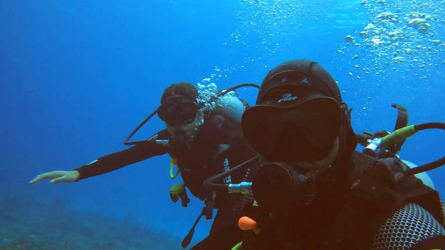 Discover Scuba Diving in the North of Mauritius - What the $122 price includes