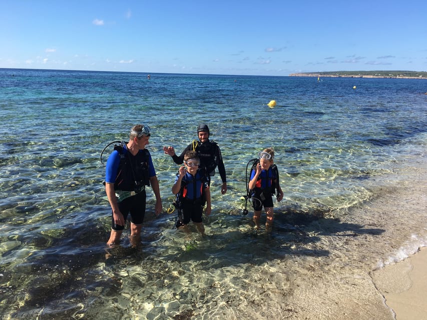 DISCOVER THE UNDERWATER WORLD, Scuba Diving Experience - A gentle introduction at Orcasub Formentera