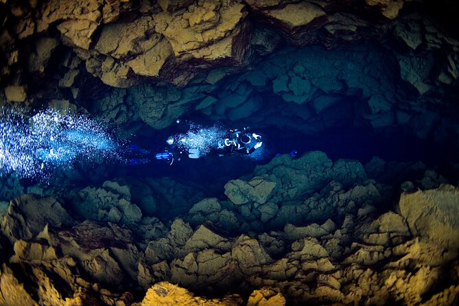 Dive the Divide: Silfra Fissure Scuba Tour | Meet at Thingvellir - The 400-meter walk to Silfra