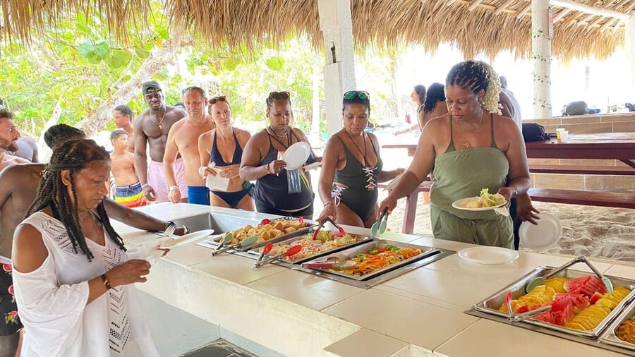 diving catalina island from punta cana - What the $120 price really covers