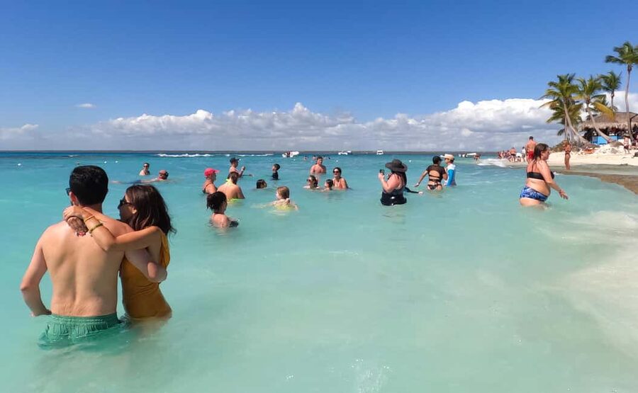 diving without a license catalina island from punta cana - Riding the motorized catamaran to Catalina Island