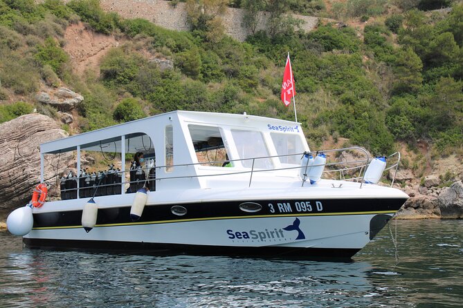 Exciting PADI Discover Scuba Diving Experience Isola Bella Marine Park Taormina - The boat ride from Giardini Naxos to Isola Bella