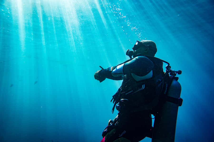 From Jeddah: Boat Trip and Diving for Certified Divers - Key points to know before booking