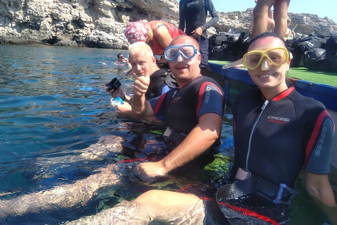 (Full day)Scuba Diving in Rhodes - The boat, group size, and pace