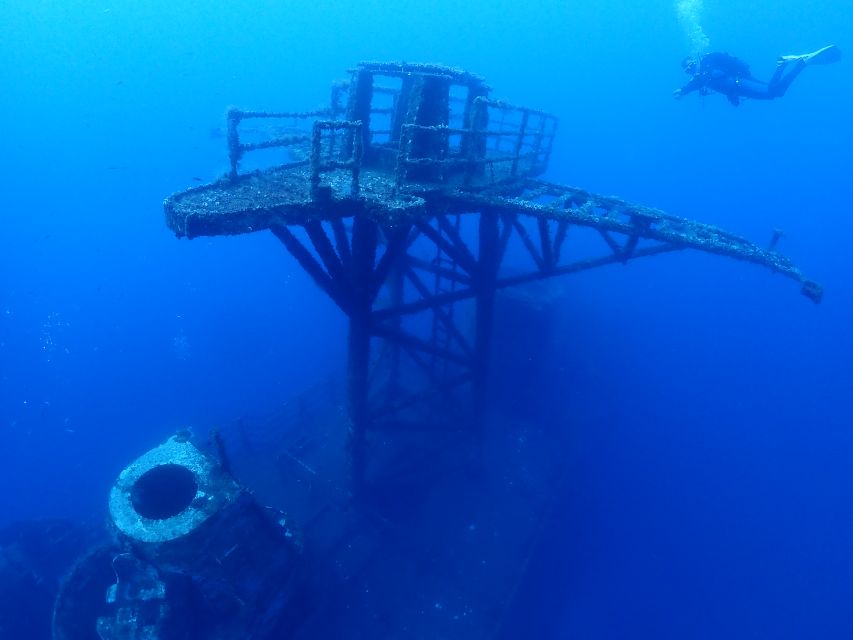 Funchal: Advanced Scuba Diving Afonso Cerqueira Wreck - The people supporting the session