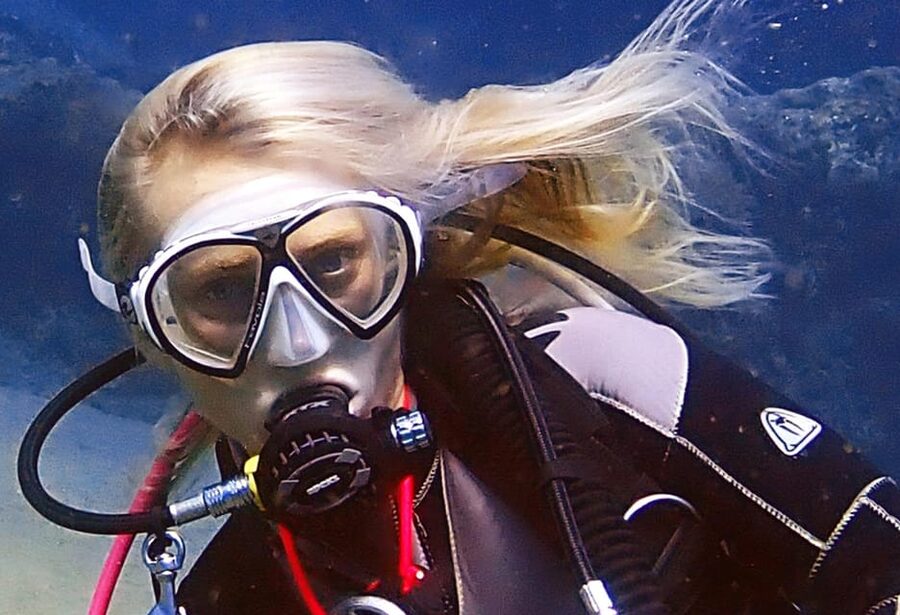 Gran Canaria:Live an Adventure and Learn to Dive with Expert - Why Playa de Amadores works for a first underwater session