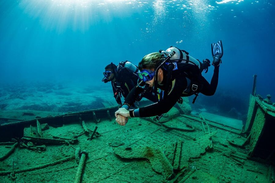 Half Day Dive Trip for Certified Divers - Two underwater sites, one compact Chania morning