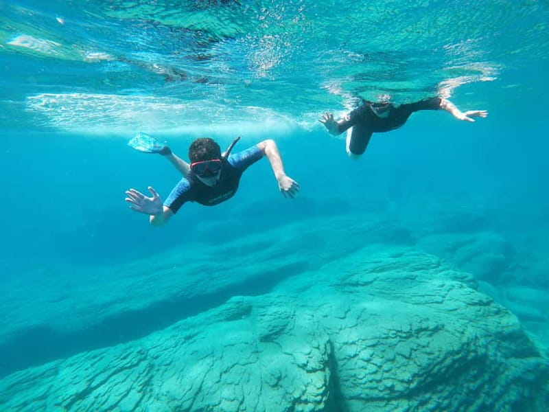 Heraklion: Boat Safari with guided snorkeling/diving tour. - Along the gulfs toward the former seal cave