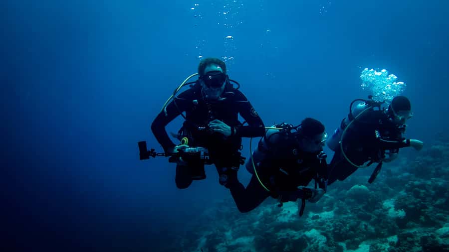 Hurghada: 1, 2, 3, 4, or, 5-Day Scuba Diving Package - The yacht day and the long surface break
