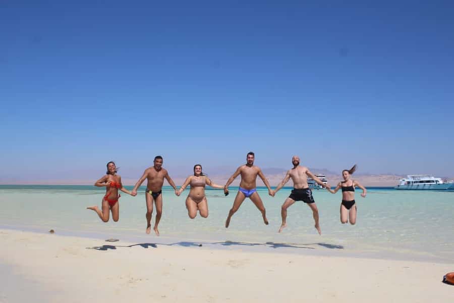 Hurghada: Orange Bay Snorkeling cruise and optional diving - Key points to know before booking