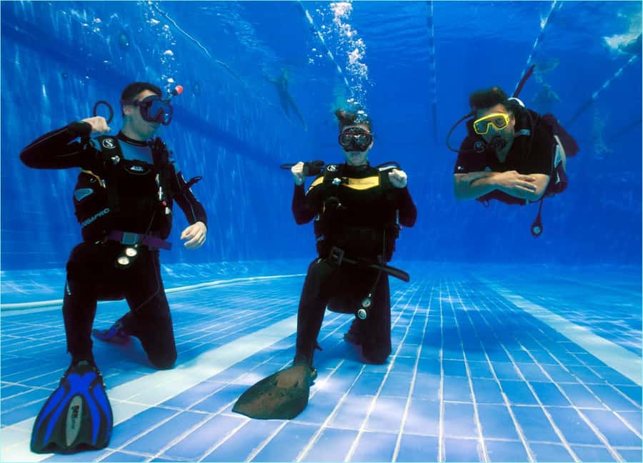 Hurghada: PADI Diving Courses packages - What the $351 price really covers