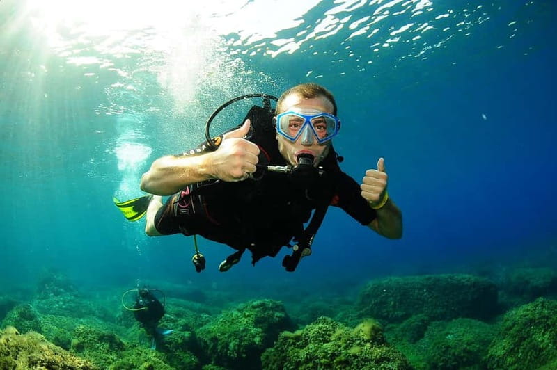Ibiza: PADI Discover Scuba Diving & Snorkeling Boat Trip - Health rules, flights, and practical limits